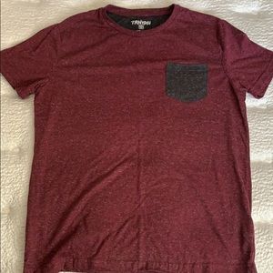 Burgundy t-shirt with pocket!